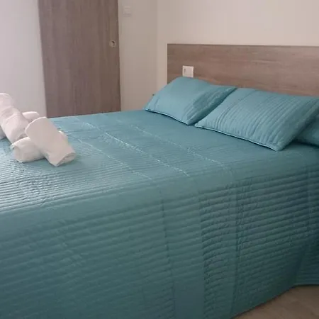 Tonet (adults Only) *